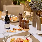 Boutique Fabulite 5* Antibes